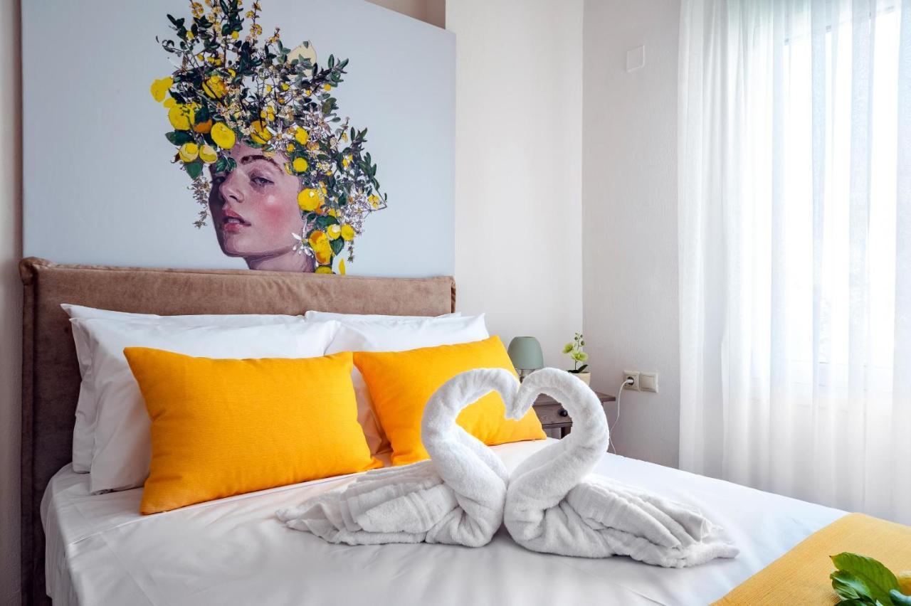 Luxury Town Center Suite Apt A2 Candia Esterno foto